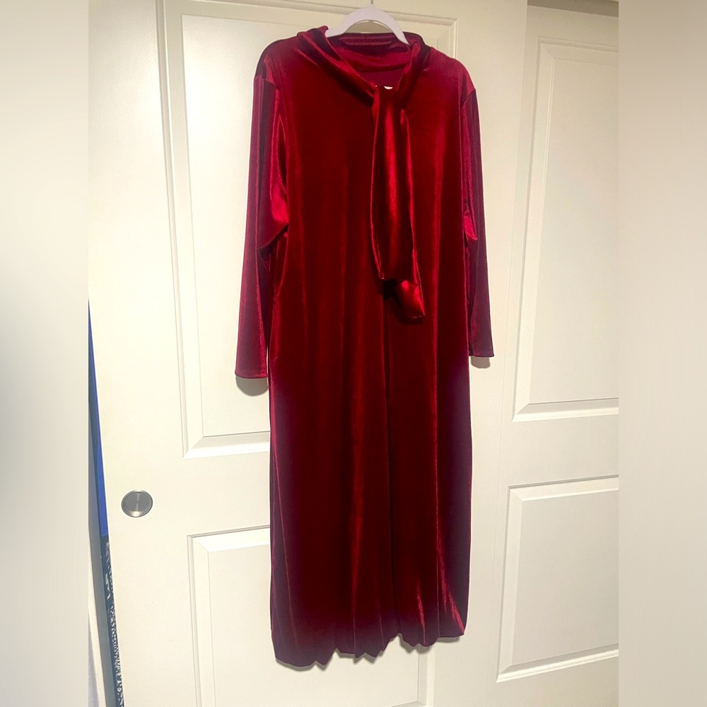 ♥️Velvet Burgundy Red Bubble Dress /w Pockets♥️ - Picture 3 of 13